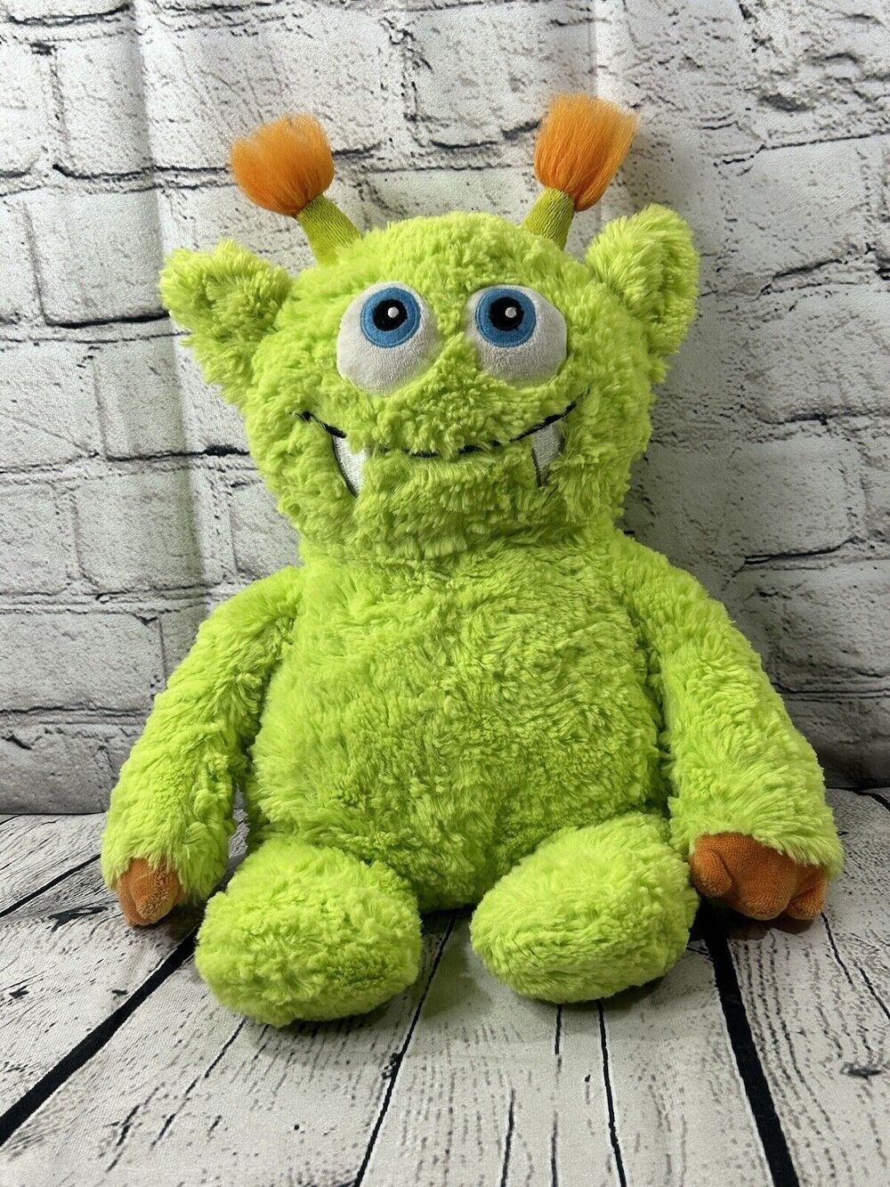 Gund Monsteroos BEEPER Green Monster 14" Plush Stuffed Animal Toy